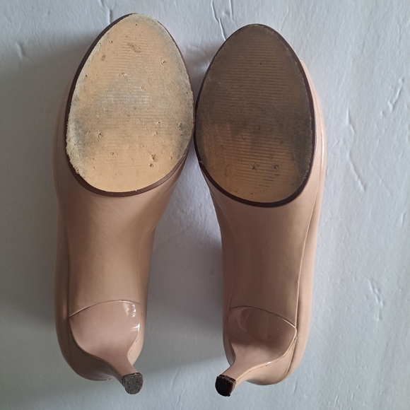 Nine West Caciao Beige Leather Peekaboo Toe 3 1/2" Heel Stilleto Women's 10 M - Picture 10 of 12